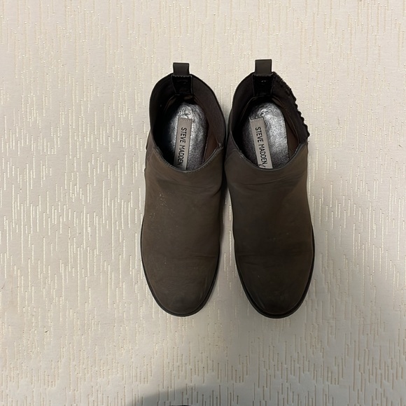 FREE SHIPPING Steve Madden brown Chelsea boots (us 41) - Picture 3 of 4
